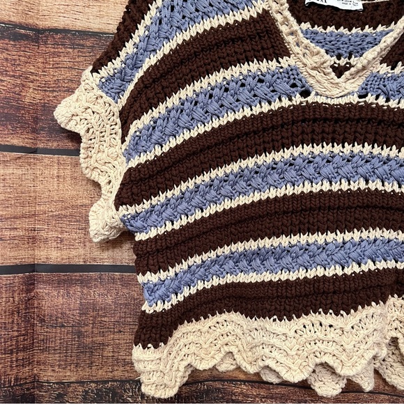 (Flawed) Zara Striped Crochet Knit Top Brown/Blue Cream Hooded Size Small - Picture 6 of 10